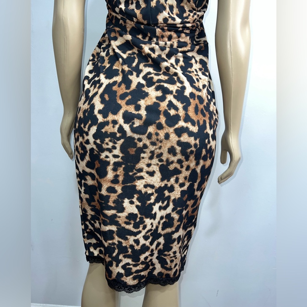 Venus Animal Print dress size M - Picture 10 of 10